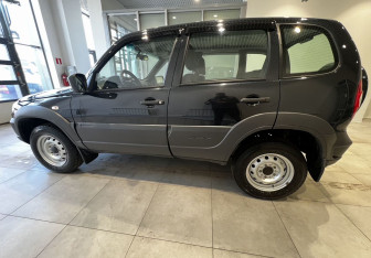 Подержанный автомобиль Chevrolet Niva 2019 года (4 фото)