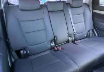 Подержанный автомобиль Kia Sorento 2009 года (10 фото)