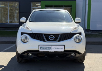 Подержанный автомобиль Nissan Juke 2012 года (2 фото)