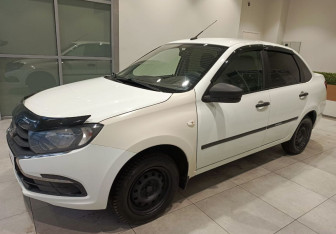 Подержанный автомобиль LADA (ВАЗ) Granta Sedan 2019 года (5 фото)