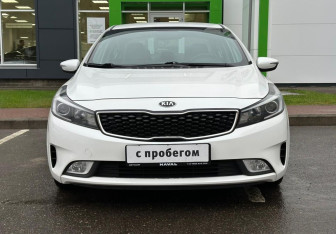 Подержанный автомобиль Kia Cerato Sedan 2019 года (2 фото)