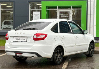 Подержанный автомобиль LADA (ВАЗ) Granta Hatchback 2019 года (5 фото)
