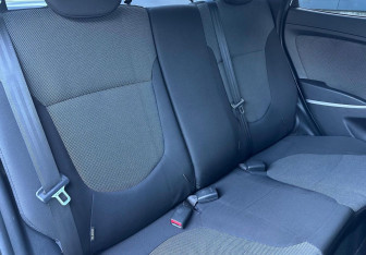 Подержанный автомобиль Hyundai Solaris Sedan 2014 года (11 фото)