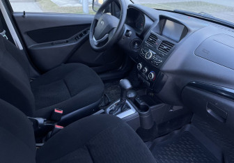 Подержанный автомобиль LADA (ВАЗ) Kalina Hatchback 2013 года (10 фото)