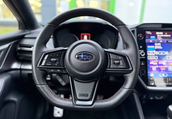 Подержанный автомобиль Subaru WRX 2023 года (13 фото)