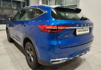 Подержанный автомобиль Haval F7 2021 года (6 фото)