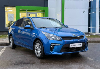 Подержанный автомобиль Kia Rio Sedan 2017 года (3 фото)