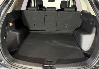 Подержанный автомобиль Mazda CX-5 2012 года (17 фото)