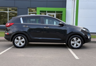 Подержанный автомобиль Kia Sportage 2013 года (4 фото)