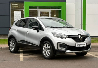 Подержанный автомобиль Renault Kaptur 2016 года (3 фото)