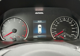 Подержанный автомобиль Haval F7x 2022 года (12 фото)