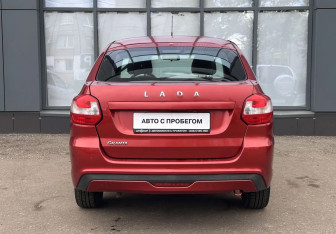 Подержанный автомобиль LADA (ВАЗ) Granta Liftback 2019 года (8 фото)