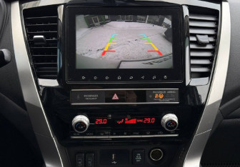 Подержанный автомобиль Mitsubishi Pajero Sport 2022 года (13 фото)