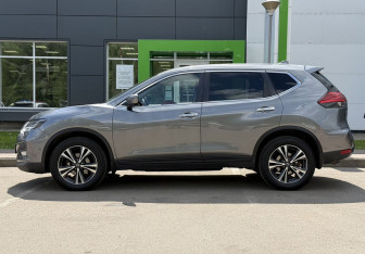 Подержанный автомобиль Nissan X-Trail 2019 года (4 фото)