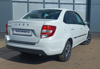 Подержанный автомобиль LADA (ВАЗ) Granta Sedan 2023 года (7 фото)