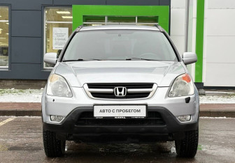 Подержанный автомобиль Honda CR-V 2002 года (2 фото)