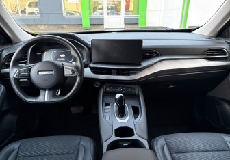 Подержанный автомобиль Haval F7x 2024 года (11 фото)