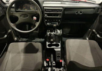 Подержанный автомобиль LADA (ВАЗ) 2121 (4x4) 2018 года (11 фото)