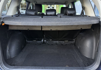 Подержанный автомобиль Suzuki Grand Vitara 2008 года (15 фото)