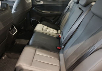 Подержанный автомобиль Omoda S5 2023 года (15 фото)