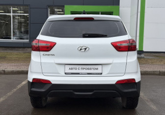 Подержанный автомобиль Hyundai Creta 2021 года (6 фото)