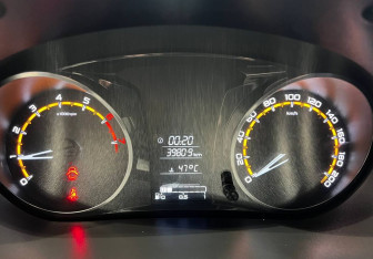 Подержанный автомобиль LADA (ВАЗ) Granta Sedan 2022 года (13 фото)