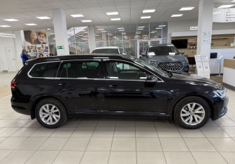 Подержанный автомобиль Volkswagen Passat Wagon 2017 года (4 фото)