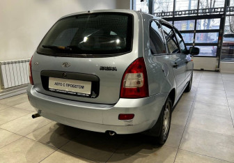 Подержанный автомобиль LADA (ВАЗ) Kalina Wagon 2012 года (5 фото)