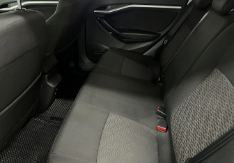 Подержанный автомобиль LADA (ВАЗ) Vesta Sedan 2018 года (14 фото)