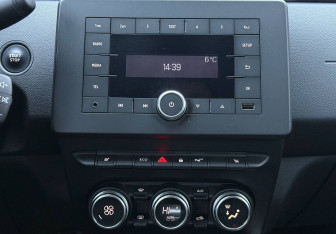 Подержанный автомобиль Renault Arkana 2020 года (18 фото)