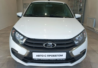 Подержанный автомобиль LADA (ВАЗ) Granta Sedan 2023 года (2 фото)