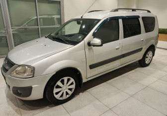 Подержанный автомобиль LADA (ВАЗ) Largus Wagon 2013 года (5 фото)