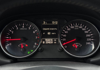 Подержанный автомобиль Nissan Qashqai 2010 года (13 фото)