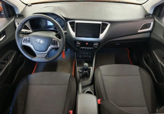 Подержанный автомобиль Hyundai Solaris Sedan 2019 года (11 фото)