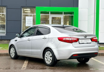 Подержанный автомобиль Kia Rio Sedan 2014 года (6 фото)