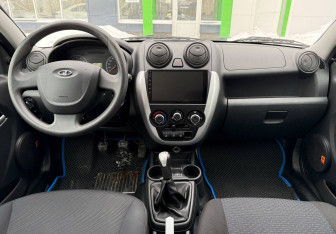 Подержанный автомобиль LADA (ВАЗ) Granta Sedan 2014 года (11 фото)
