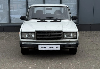 Подержанный автомобиль LADA (ВАЗ) 2107 2010 года (2 фото)