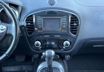 Подержанный автомобиль Nissan Juke 2012 года (13 фото)