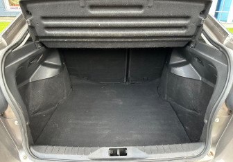 Подержанный автомобиль LADA (ВАЗ) Granta Hatchback 2018 года (12 фото)