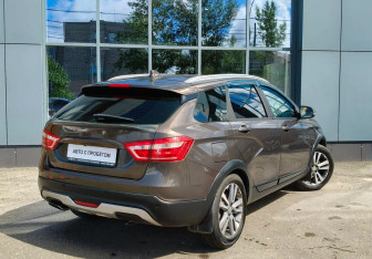 Подержанный автомобиль LADA (ВАЗ) Vesta Wagon 2017 года (6 фото)