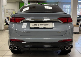 Подержанный автомобиль Geely Tugella 2023 года (6 фото)