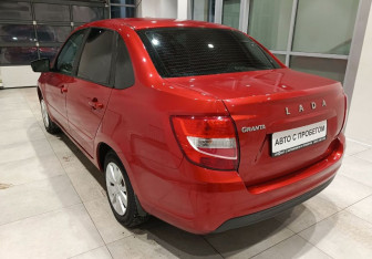 Подержанный автомобиль LADA (ВАЗ) Granta Sedan 2022 года (5 фото)