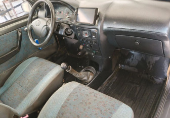 Подержанный автомобиль LADA (ВАЗ) 1111 Ока 2006 года (10 фото)