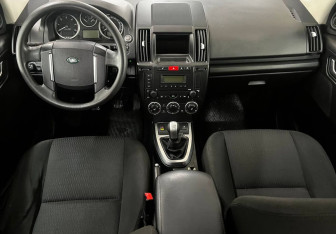 Подержанный автомобиль Land Rover Freelander 2012 года (11 фото)