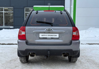 Подержанный автомобиль Kia Sportage 2009 года (6 фото)