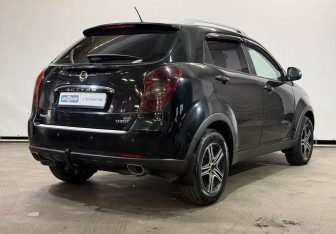 Подержанный автомобиль SsangYong Actyon 2011 года (5 фото)