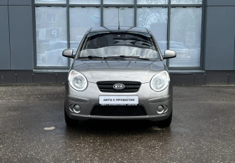 Подержанный автомобиль Kia Picanto 2010 года (2 фото)