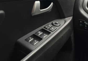 Подержанный автомобиль Kia Sportage 2014 года (14 фото)