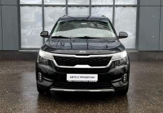 Подержанный автомобиль Kia Seltos 2021 года (2 фото)