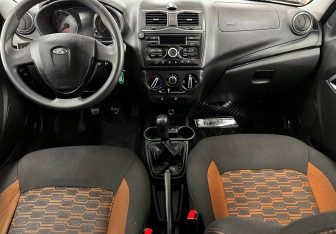 Подержанный автомобиль LADA (ВАЗ) Granta Wagon 2022 года (11 фото)